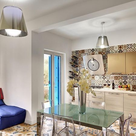 Caruso 2 By Villasandco Rentalsorrento Quarto foto